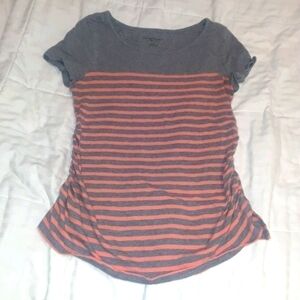 𝅺liz Lange Maternity top size small